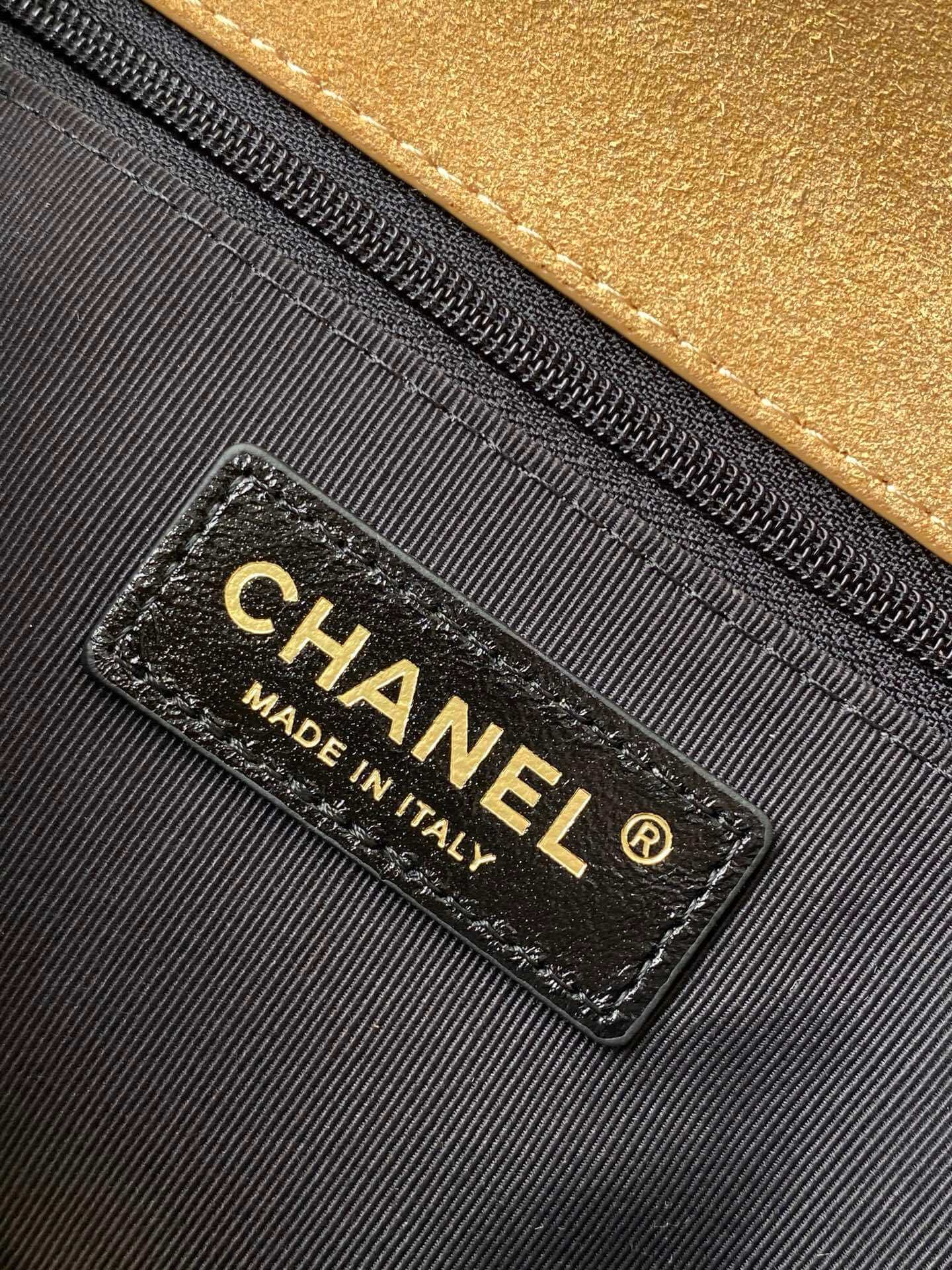 Chanel 22 Washed denim Chanel Large Flap Bag With Top Handle Suede Calfskin & Shiny Lambskin Leather Shoulder Crossbody HandbagBackpack Bag Blue (Copy) - Image 13