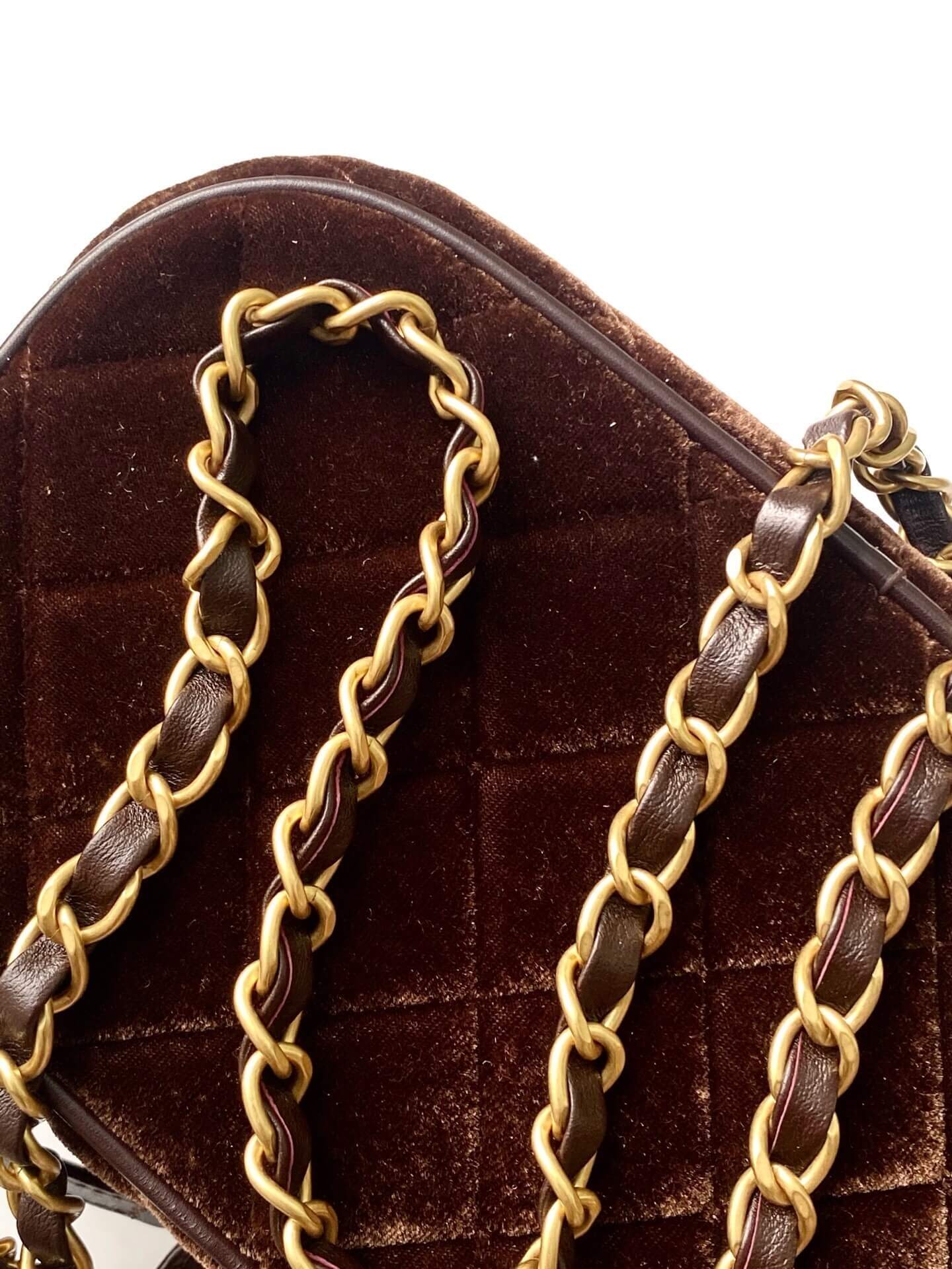 Chanel Mini Bowling quilted Velvet Calfskin Leather Shoulder Crossbody Handbag - Image 24