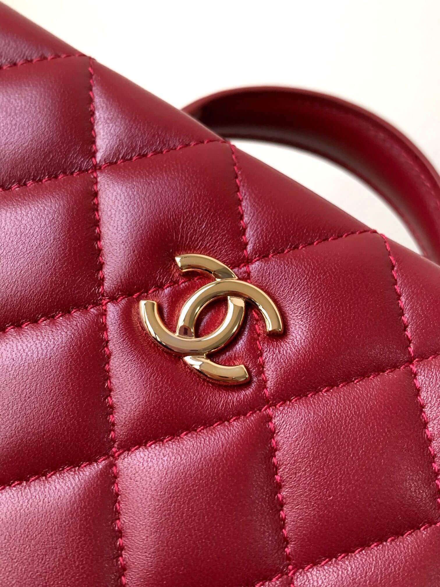Chanel Mini - Small Flap Bag with a Top Handle Quilted Lambskin Leather Shoulder Crossbody Handbag - Image 41