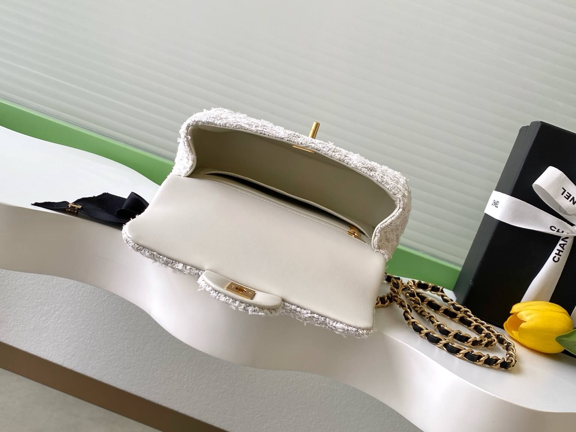 Chanel Mini Flap Crosbbody Shoulder Bag with Top Handle Tweed, Silk & Gold-Tone Metal White & Black - Image 3