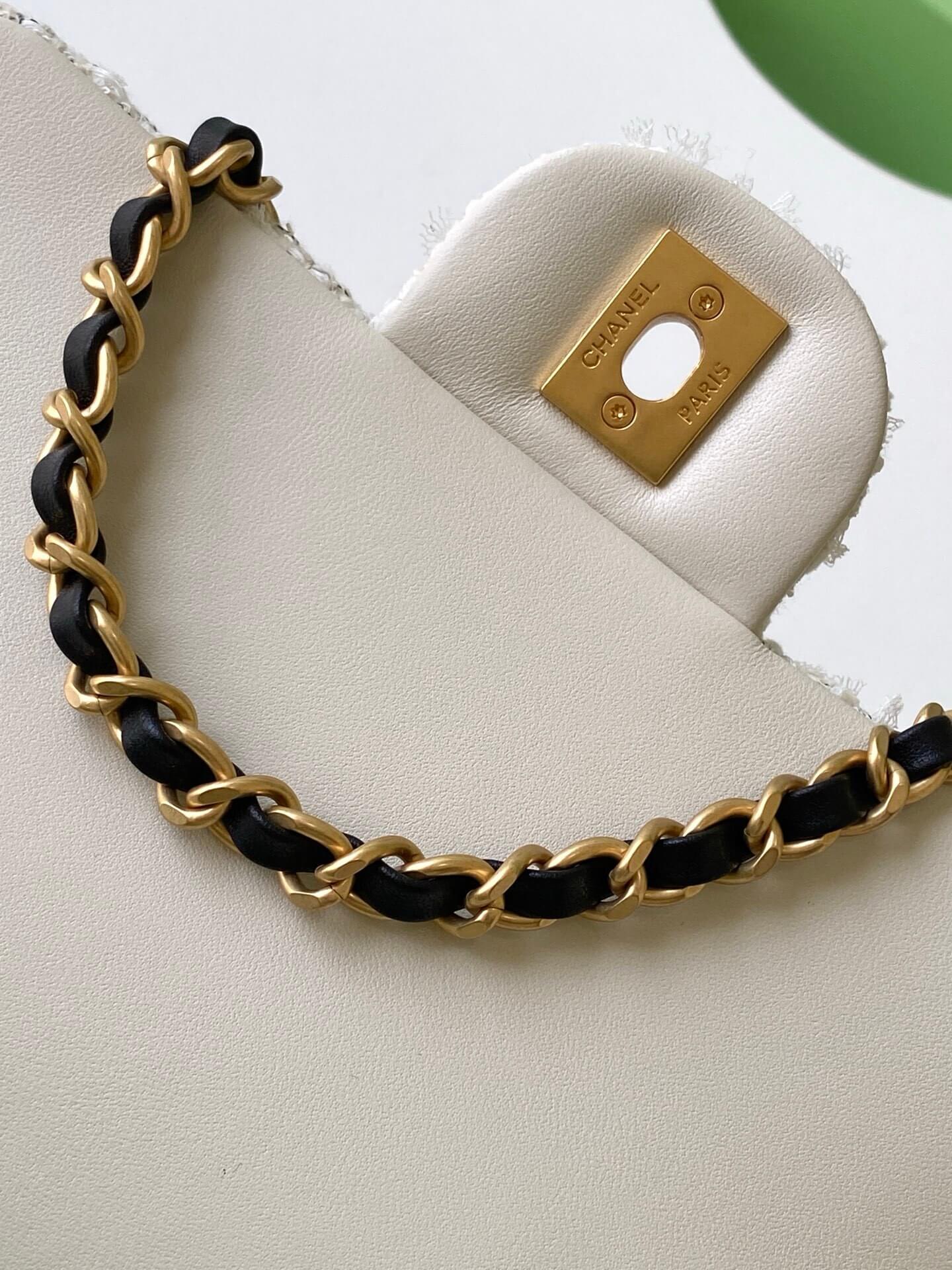 Chanel Mini Flap Crosbbody Shoulder Bag with Top Handle Tweed, Silk & Gold-Tone Metal White & Black - Image 5