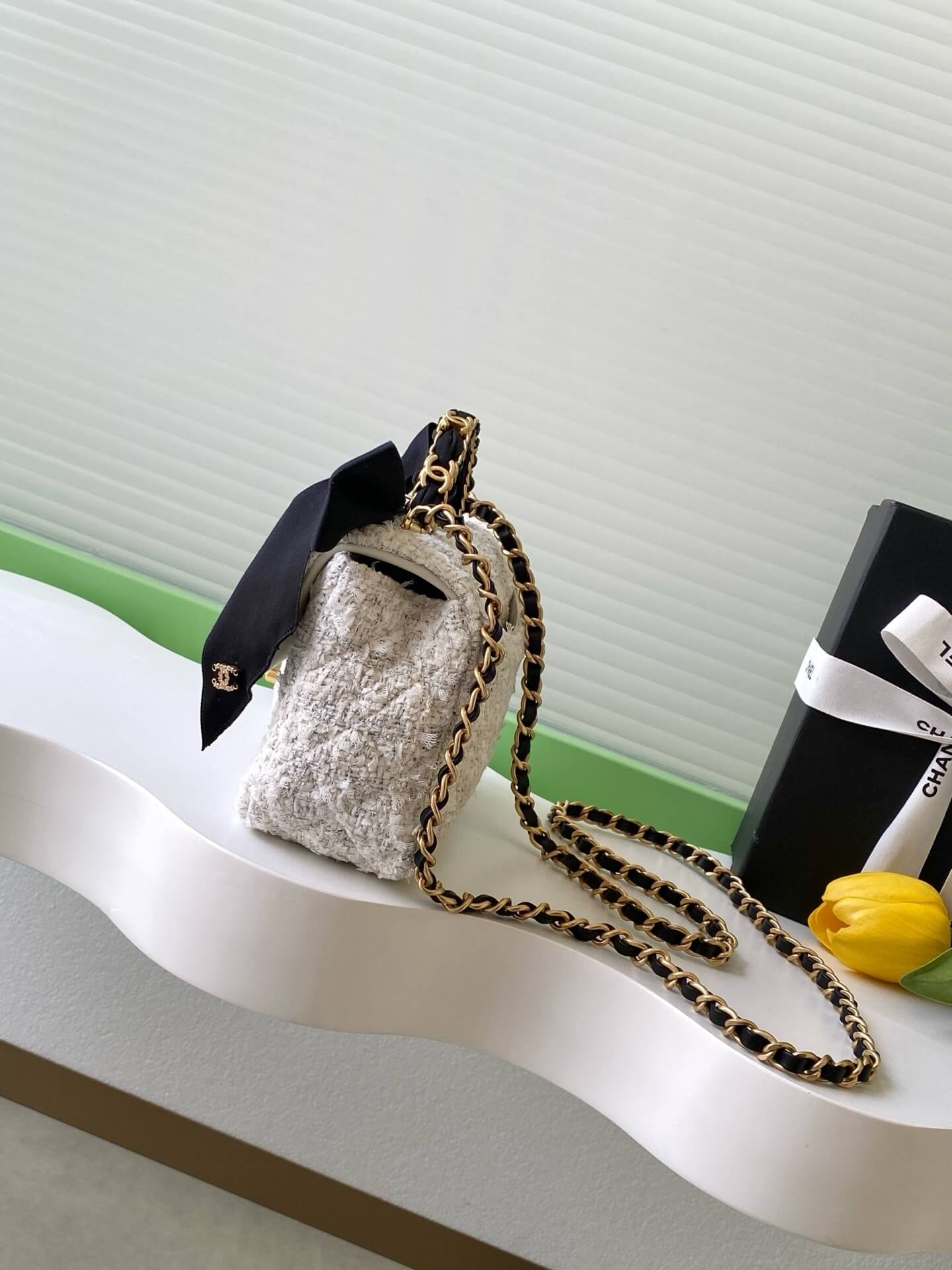 Chanel Mini Flap Crosbbody Shoulder Bag with Top Handle Tweed, Silk & Gold-Tone Metal White & Black - Image 8