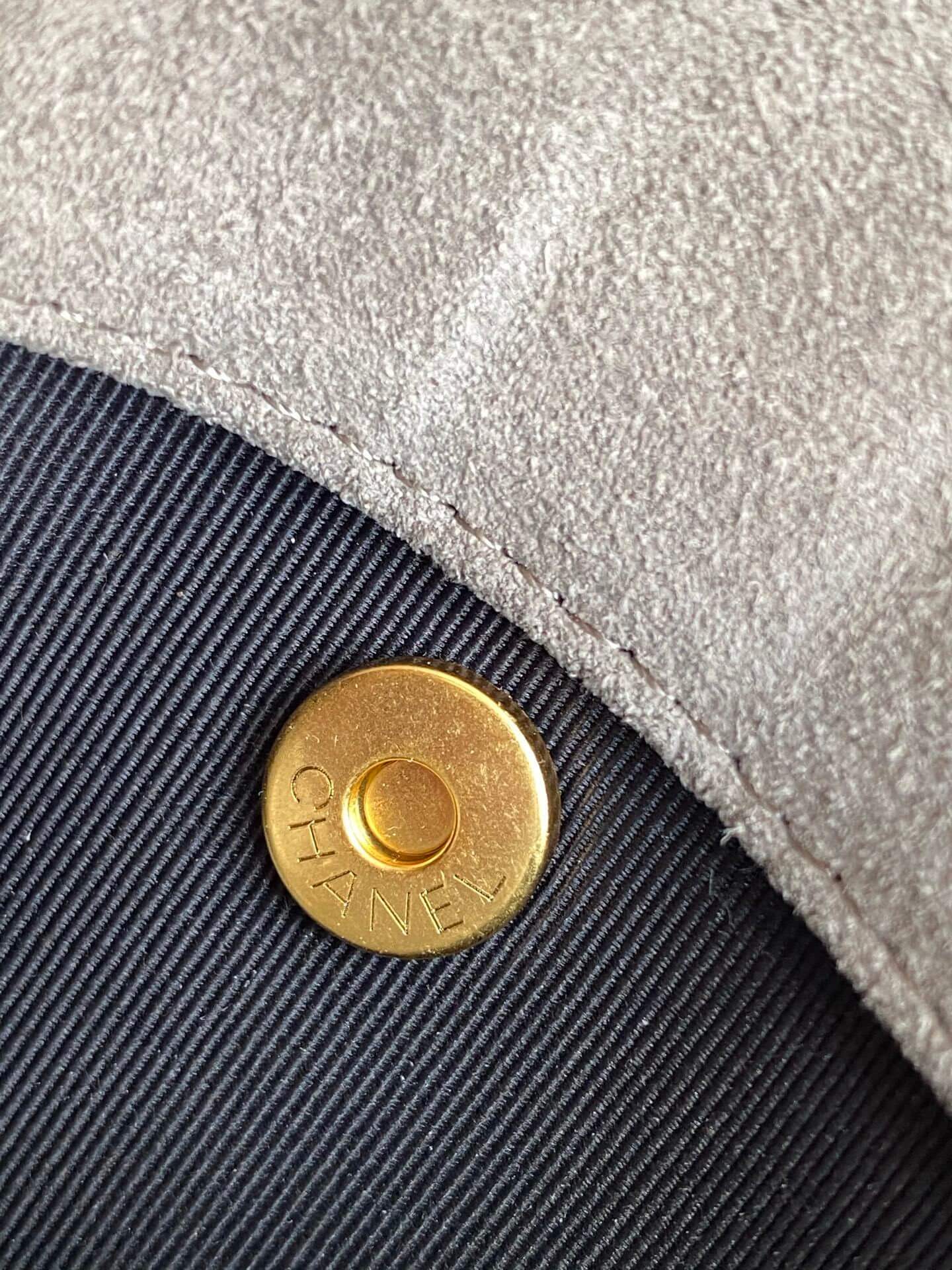 Chanel Mini Top Handle Clutch with Chain Suede Calfskin & Shiny Lambskin / Caviar Leather Shoulder Crossbody Handbag - Image 5