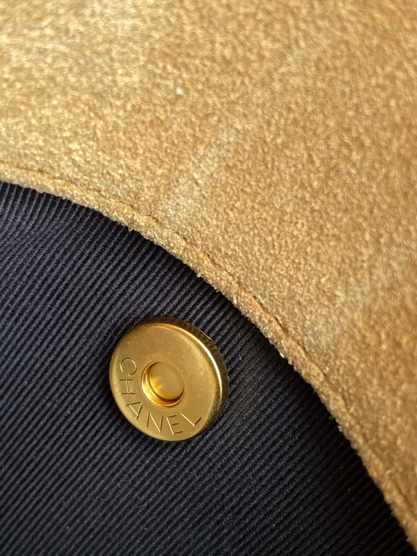 Chanel Mini Top Handle Clutch with Chain Suede Calfskin & Shiny Lambskin / Caviar Leather Shoulder Crossbody Handbag - Image 25