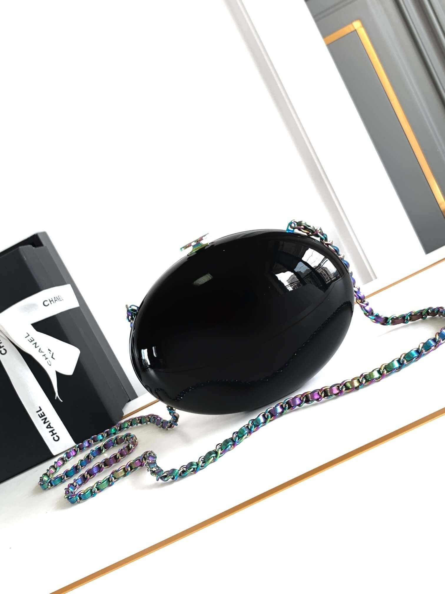 Chanel Oval Clutch with Iridescent Chain Shoulder Crossbody Bag Black - Image 6