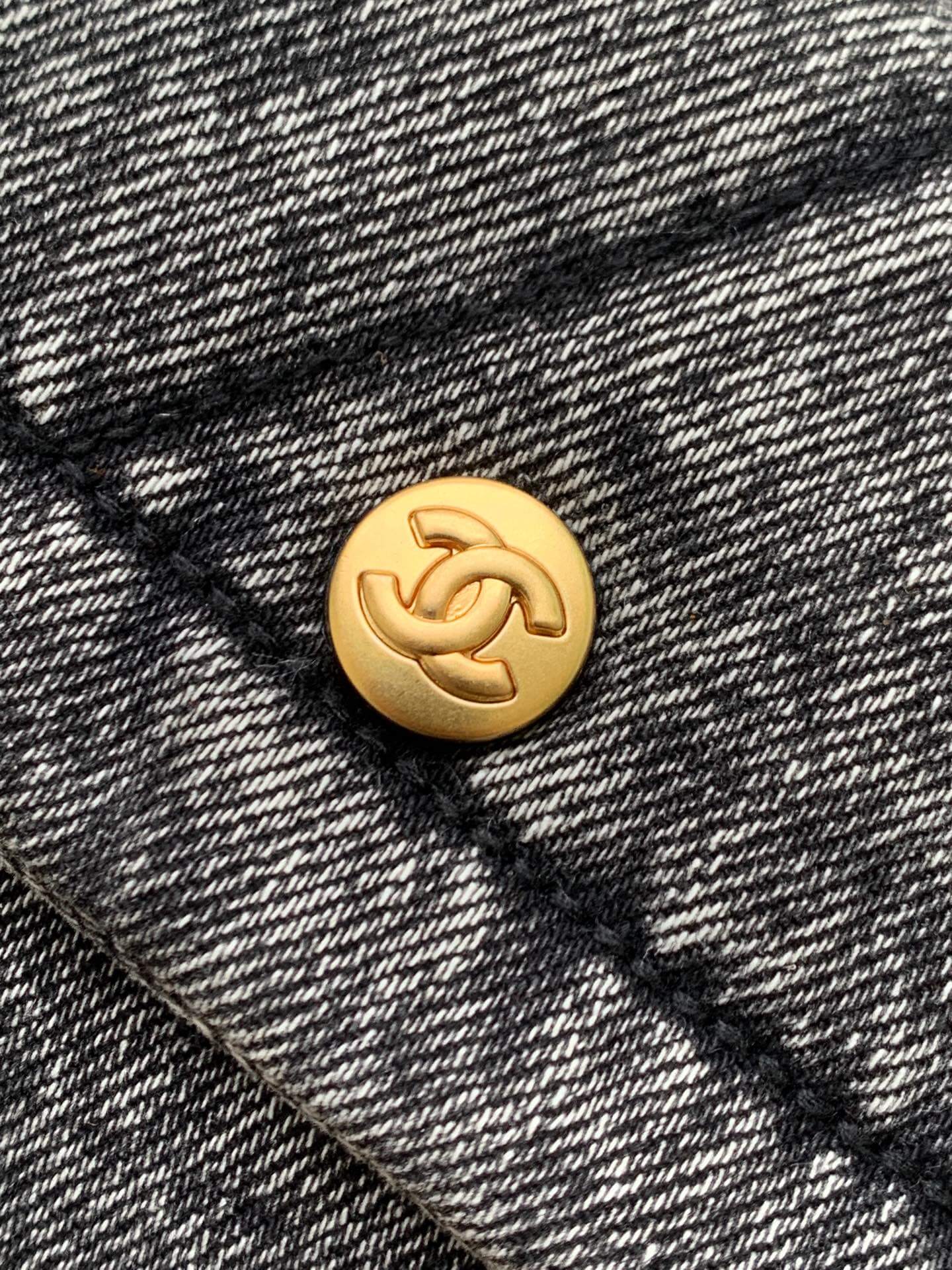 Chanel Shopping Bag Washed Denim & Gold-Tone Metal Shoulder Crossbody Blue - Black - Image 15