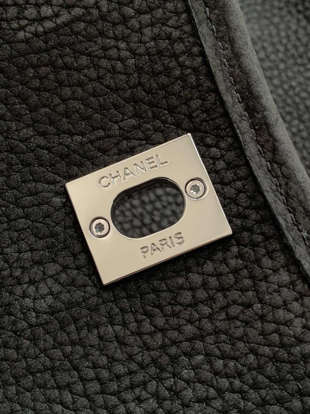 Chanel Single Flap Chain Quilted Nubuck Leather Shoulder Bag - Image 6