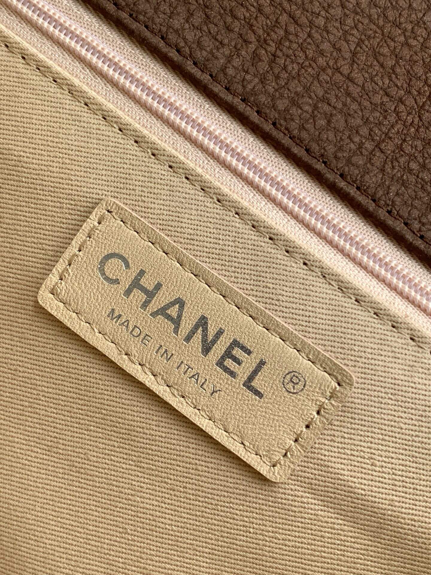 Chanel Single Flap Chain Quilted Nubuck Leather Shoulder Bag - Image 40