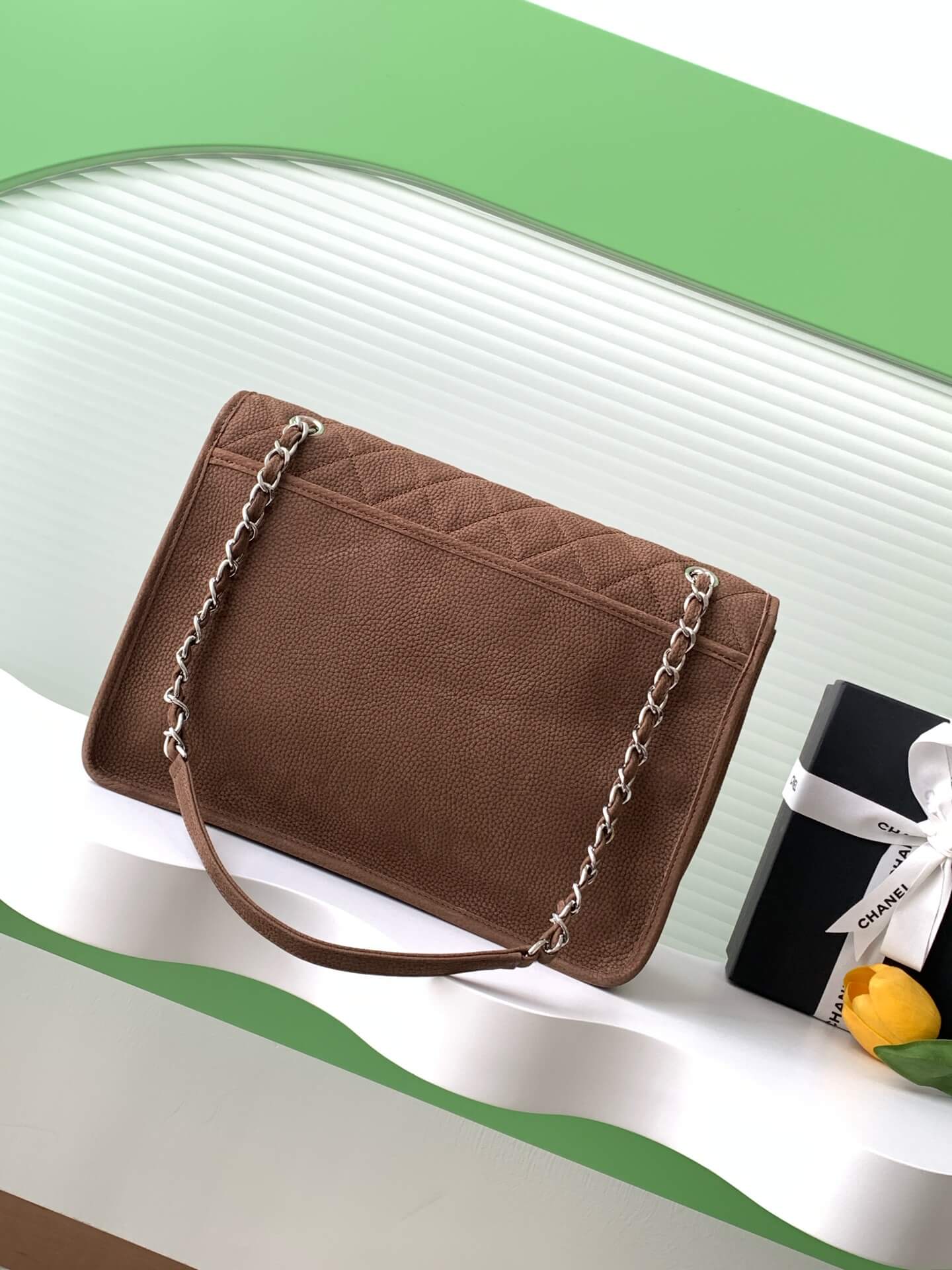 Chanel Single Flap Chain Quilted Nubuck Leather Shoulder Bag - Image 37