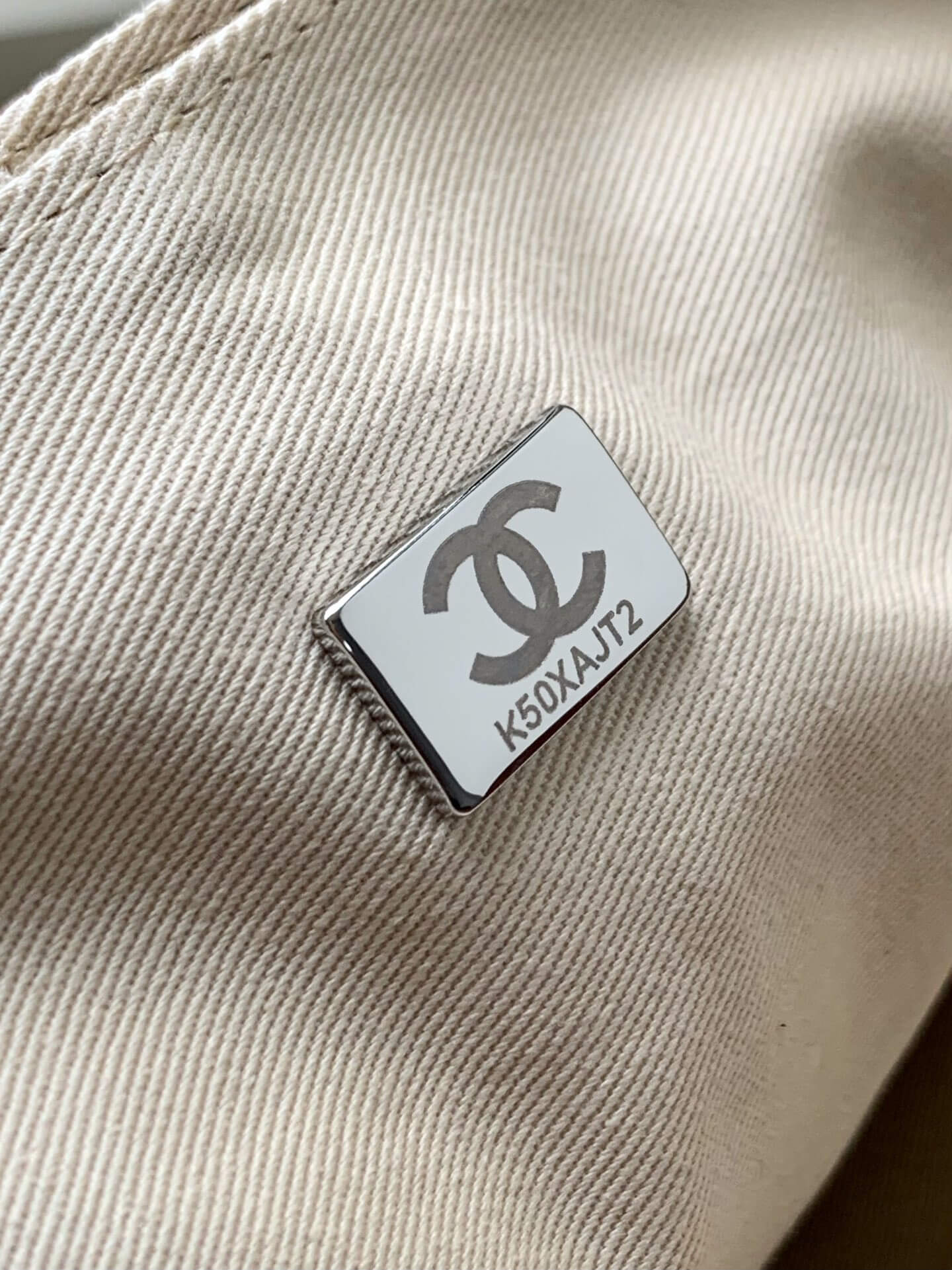 Chanel Single Flap Chain Quilted Nubuck Leather Shoulder Bag - Image 31