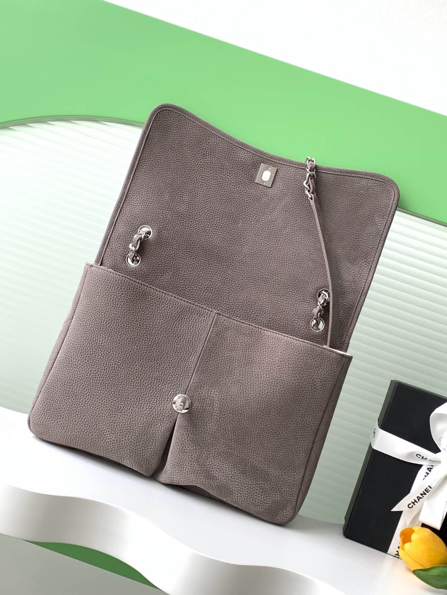 Chanel Single Flap Chain Quilted Nubuck Leather Shoulder Bag - Image 21