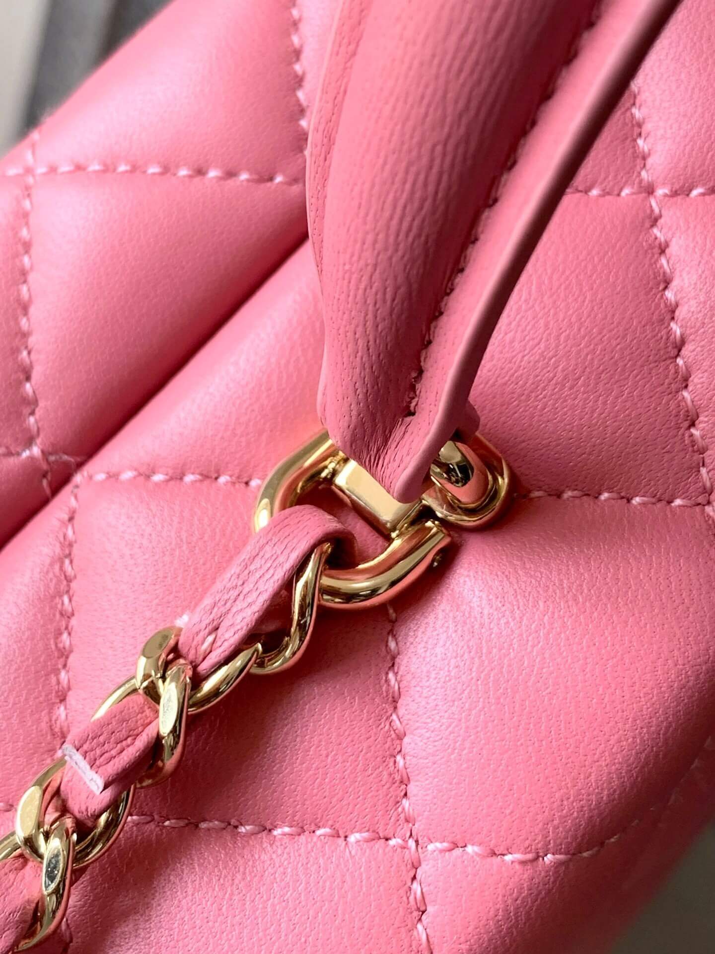 Chanel Mini - Small Flap Bag with a Top Handle Quilted Lambskin Leather Shoulder Crossbody Handbag - Image 70