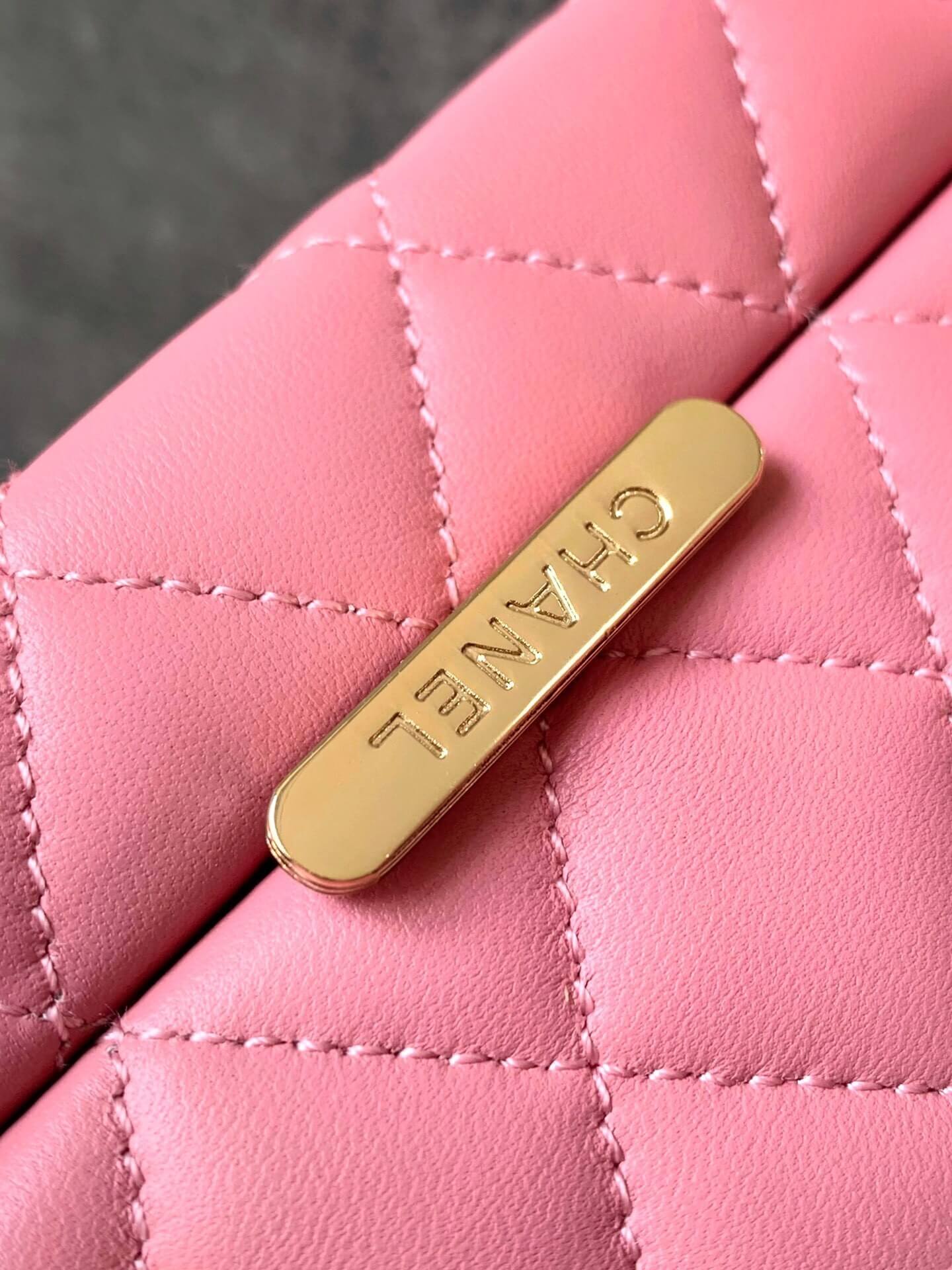 Chanel Mini - Small Flap Bag with a Top Handle Quilted Lambskin Leather Shoulder Crossbody Handbag - Image 69