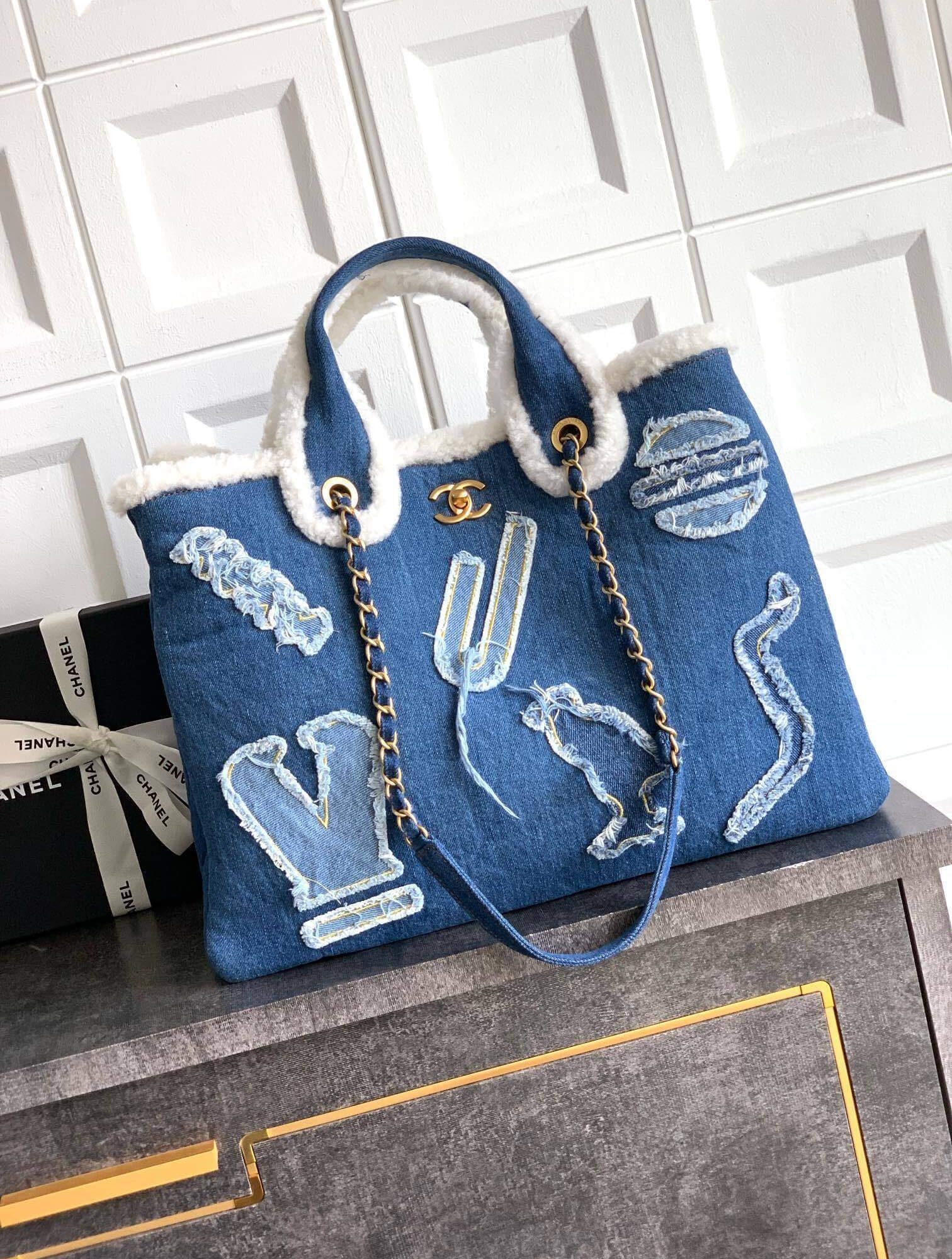 Chanel Wached Denim and Shearling Paris-EgyptTote Shopping Shoulder Handbag Blue