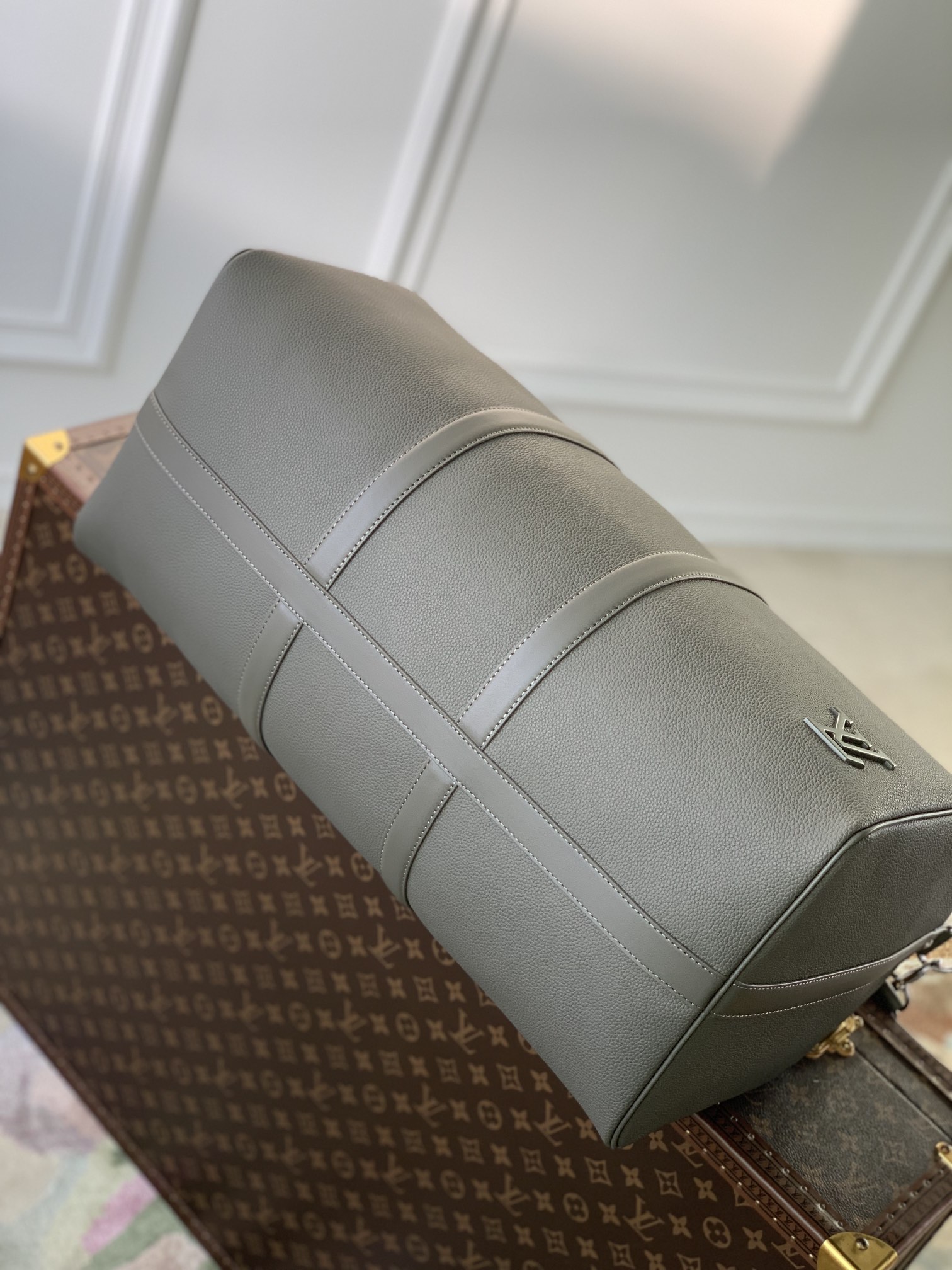 Louis Vuitton LV Aerogram leather Keepall Bandoulière 50 Shoulder Handbag M11693 Ink Blue M21420 Black M21536 Khaki - Orange - Image 26