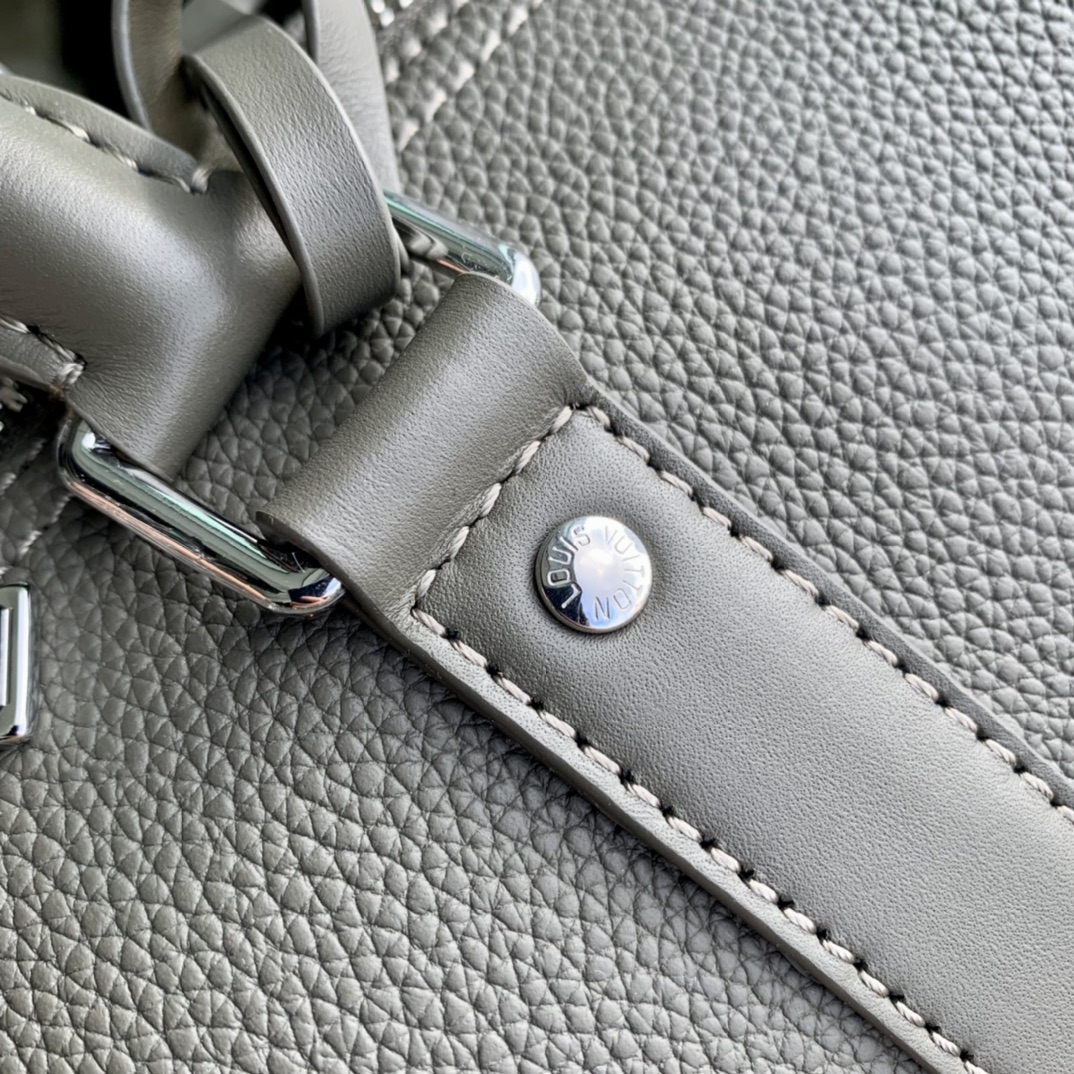 Louis Vuitton LV Aerogram leather Keepall Bandoulière 50 Shoulder Handbag M11693 Ink Blue M21420 Black M21536 Khaki - Orange - Image 24