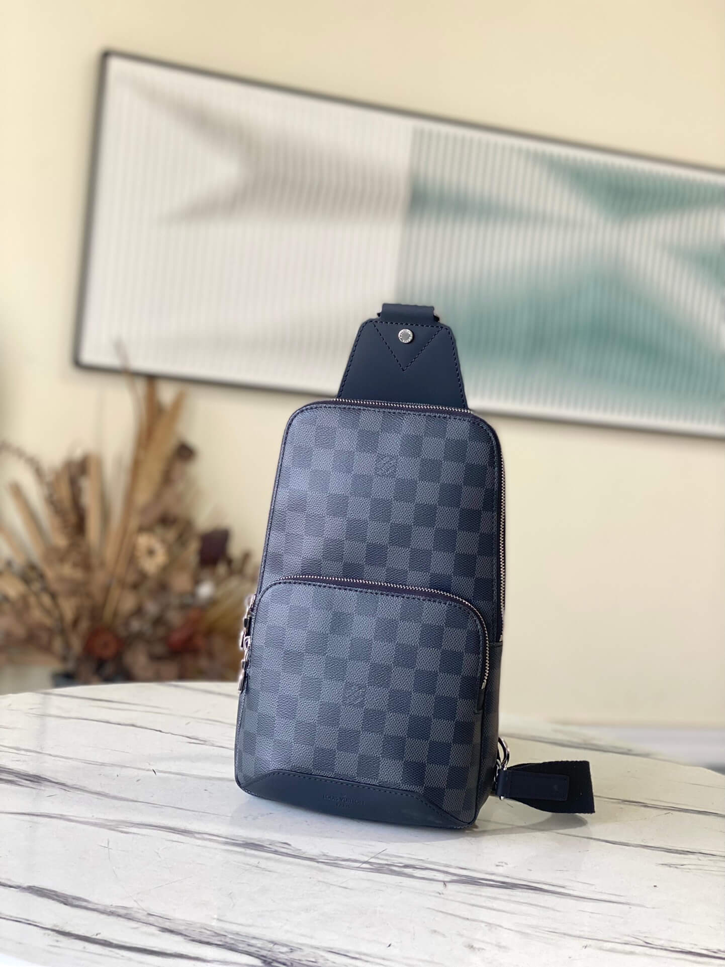 Louis Vuitton LV Damier Graphite Canvas Avenue shoulder Slingbag N41719 Black