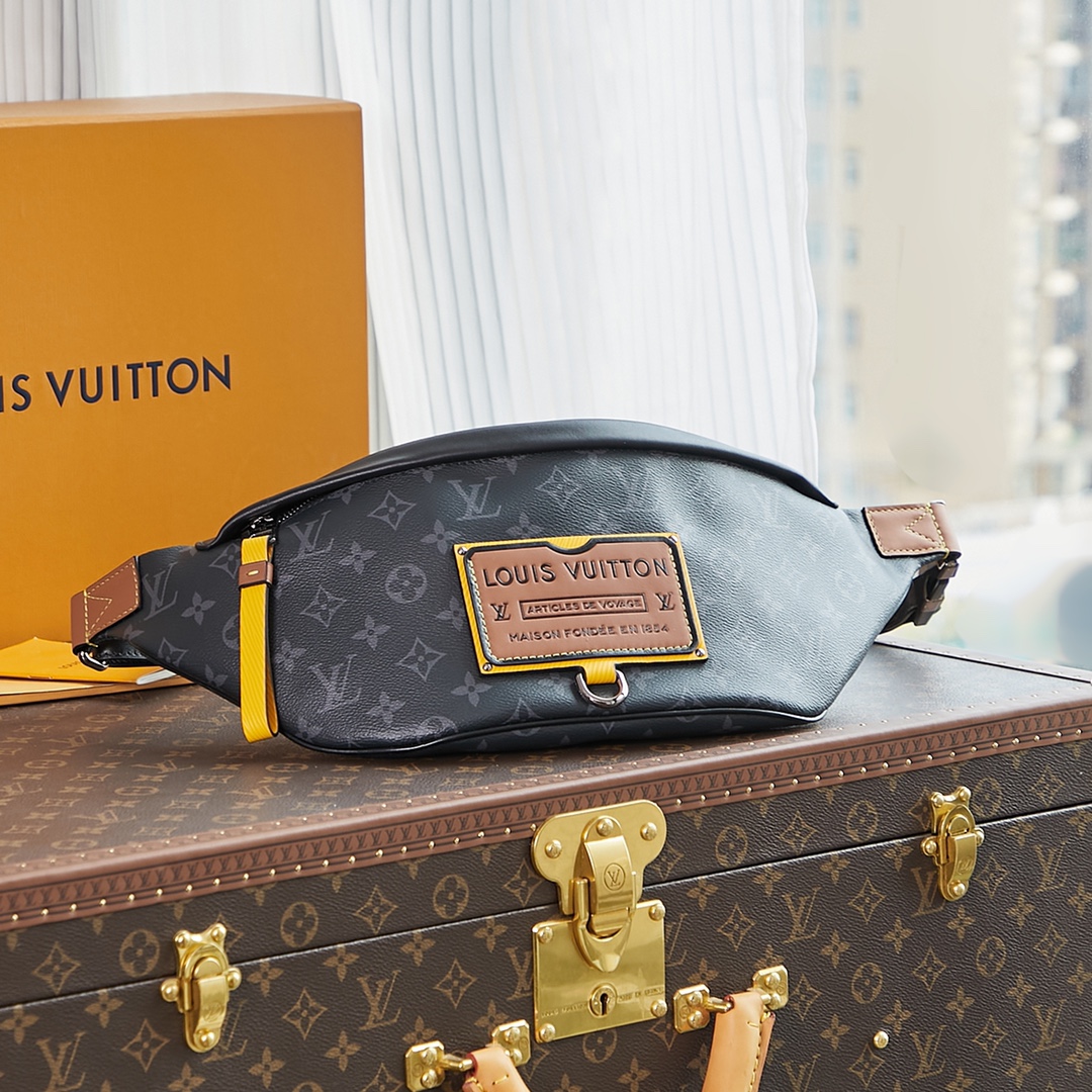 Louis Vuitton LV Monogram Eclipse Bumbag Crossbody Bag M45220 Black