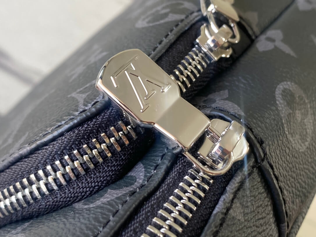 Louis Vuitton LV Monogram Eclipse Canvas Avenue shoulder Slingbag N41517 Black - Image 6