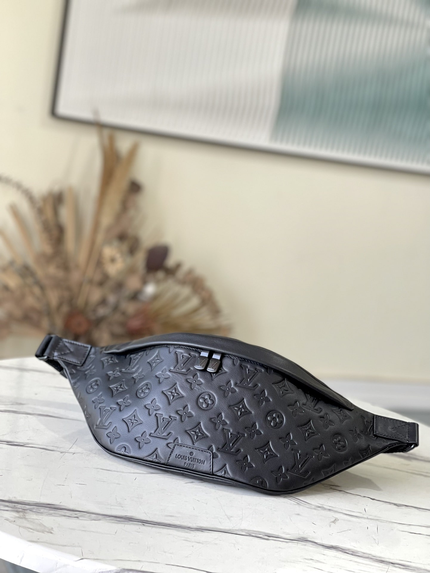 Louis Vuitton LV Monogram Shadow Calf Leather Discovery Bumbag PM Crossbody Bag M46036 Black